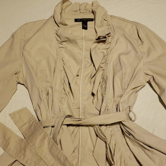 Women's top - Picture 3 of 6